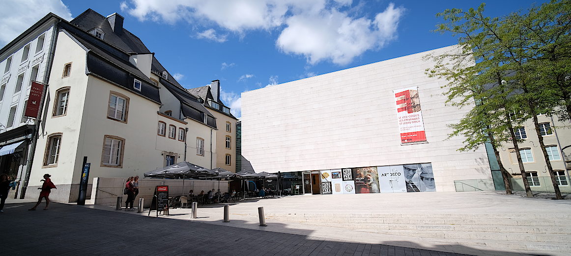Photo du bâtiment central